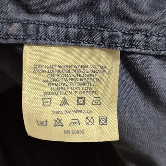 Lands' End Men's Casual Blue Button Down Shirt - Picture 5 of 9